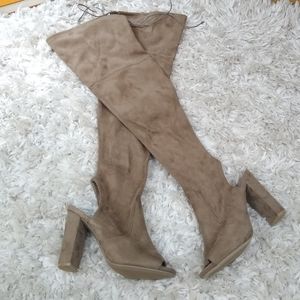 Wild Diva NWOT tan faux suede peep toe over the knee boots